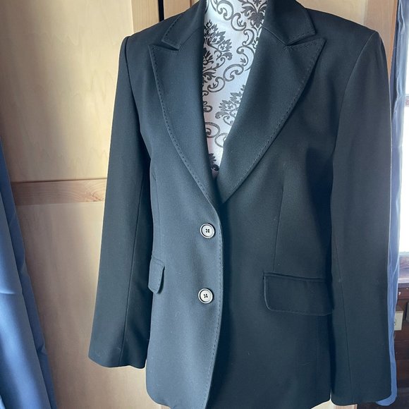 Renaur Jackets & Blazers - Renaur Black Blazer, Size 10